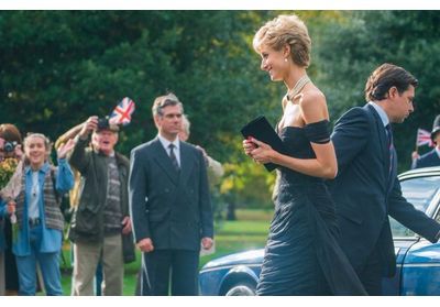 The Crown : 10 tenues iconiques de Lady Diana reproduites dans la série Netflix