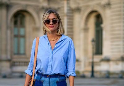 Comment défroisser un vêtement sans fer à repasser ?