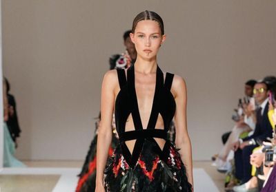Défilé Elie Saab Haute Couture automne-hiver 2022-2023