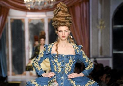 Défilé Moschino Prêt à porter Automne-Hiver 2020-2021