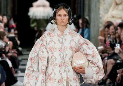 Défilé Simone Rocha Prêt à porter Printemps-Eté 2023