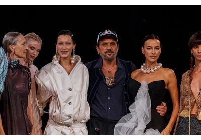Fashion Week : 4 questions à Andreas Kronthaler pour Vivienne Weswood