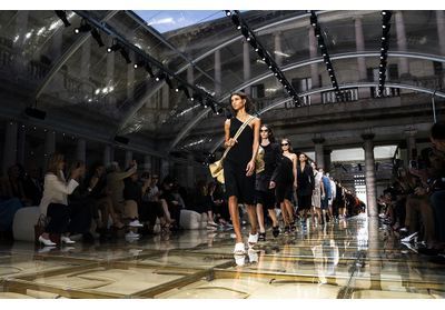 Fashion Week : suivez le défilé Bottega Veneta en direct depuis Milan