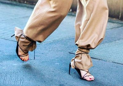 Voici la nouvelle façon de porter sa paire de talons