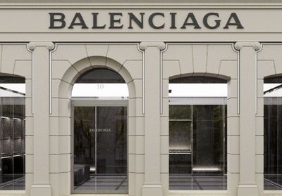 Balenciaga s'offre un écrin couture, Kate Moss et Coca-Cola Light, Iris van Herpen... ce qu'il ne fallait pas louper cette semaine