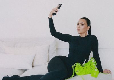 En devenant égérie Balenciaga, Kim Kardashian fait exploser les recherches pour ces pièces mode