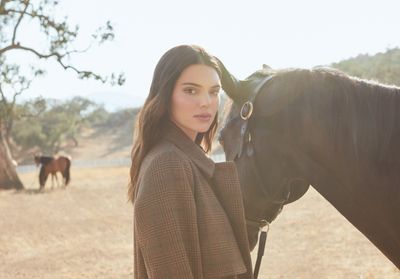 L'instant mode : la collection de Kendall Jenner avec About You s'inspire de sa vie