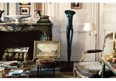 La collection personnelle d'Hubert de Givenchy vendue aux enchères pour 114 millions d'euros