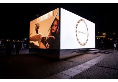 Tiffany & Co. : un cube numérique célébrant 