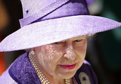 Accusations de racisme à Buckingham : la reine prend une décision importante