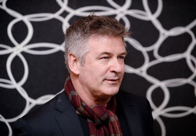 Alec Baldwin dévasté : il s'exprime après le drame sur le tournage de son film