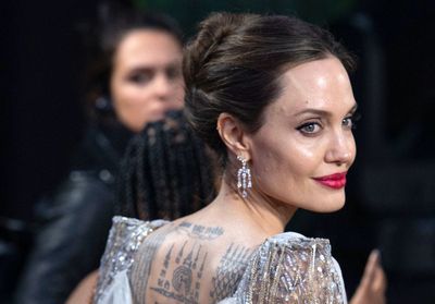 Angelina Jolie : son hommage à sa mère décédée