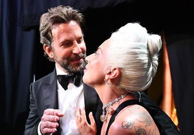 Bradley Cooper revient sur les rumeurs de couple avec Lady Gaga durant la promotion de A Star is Born