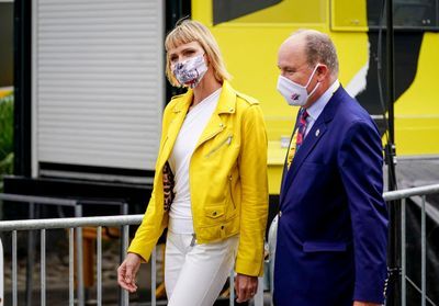 Charlène de Monaco : elle dévoile un nouveau look lors de la première étape du Tour de France