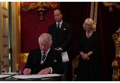 Charles III : cette séquence embarrassante survenue lors de sa proclamation officielle