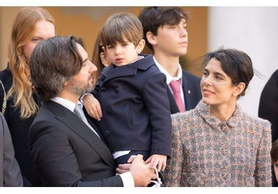 Charlotte Casiraghi : rare apparition de ses fils Raphaël et Balthazar pour la fête nationale