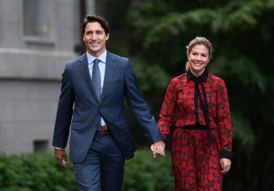 Justin Trudeau Says Wife Sophie's 'Symptoms Remain Mild' After Testing Positive for Coronavirus 