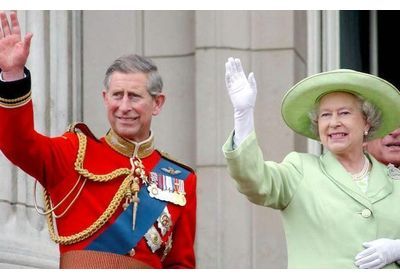 Elisabeth II et Charles III : les plus belles images d'un duo royal