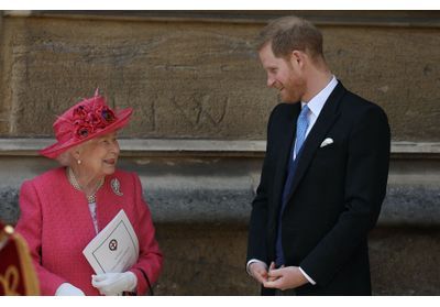 Elisabeth II et le prince Harry : l'amour d'une grand-mère pour son petit-fils en images