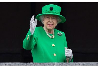 Elisabeth II : la famille royale lui rend un dernier touchant hommage