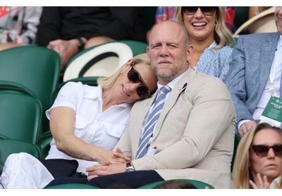 Elisabeth II : sa petite-fille Zara Tindall amoureuse dans les tribunes de Wimbledon
