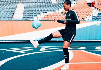 " Elle veut jouer au foot, elle ? " : Grace Geyoro de l'équipe de France féminine raconte  