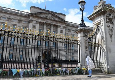En images : le Royaume-Uni en deuil après la disparition du prince Philip