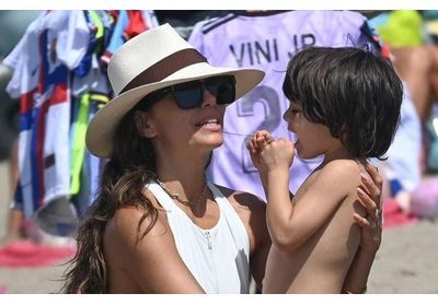 Eva Longoria : farniente à Marbella avec son fils Santiago