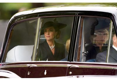 Funérailles d'Elisabeth II : les adieux en images de la famille royale