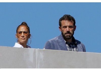 Jennifer Lopez et Ben Affleck visitent une villa : un déménagement en vue ?