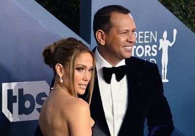 Jennifer Lopez : pourquoi elle reporte son mariage