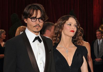 Justice : Johnny Depp demande l'aide de Vanessa Paradis