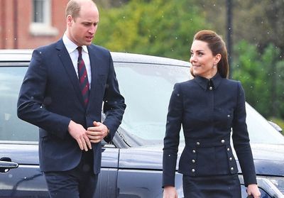 Kate Middleton : chic pour affronter la pluie en famille