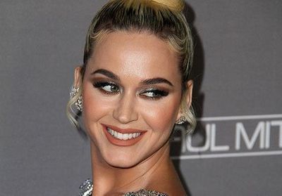 Katy Perry en vacances à Venise : son clin d'oeil à Jennifer Lopez et Ben Affleck
