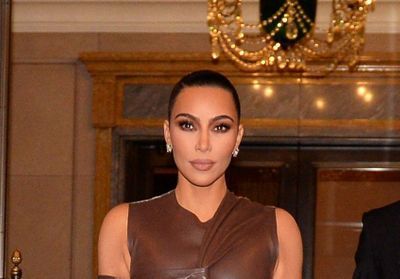 Kim Kardashian dévoile une carte de vSux surprenante
