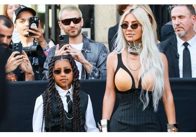 Kim Kardashian : sa fille North pousse un coup de gueule contre les photographes à la Fashion Week