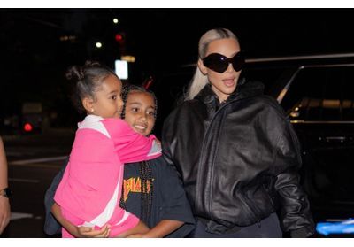 Kim Kardashian : ses filles North et Chicago complices dans les rues de New York
