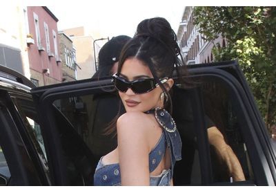 Kylie Jenner : ce cadeau rare que sa mère Kris lui a offert pour ses 25 ans