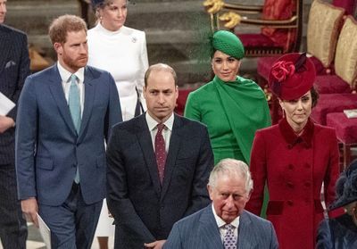 La famille royale divisée : le prince Charles et Harry sont « en mauvais termes »