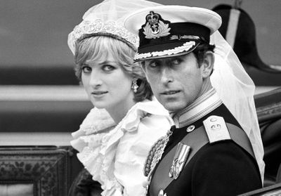 Lady Di et Charles : fiançailles infernales et mariage du siècle
