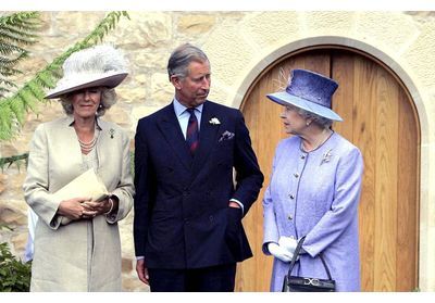Le jour où la reine Elisabeth II s'est opposée au mariage de Charles et Camilla