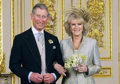 Le prince Charles et son épouse Camilla célèbrent leurs quinze ans de mariage en photo