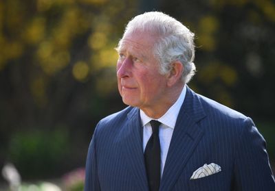 Le prince Charles rend hommage à son père et dévoile une photo prise il y a 70 ans