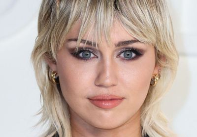 Miley Cyrus révèle les critiques surprenantes qu’elle a reçues sur sa voix