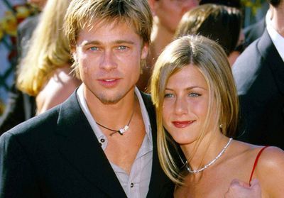 Los Angeles: Brad Pitt débarque à l'anniversaire de Jennifer Aniston
