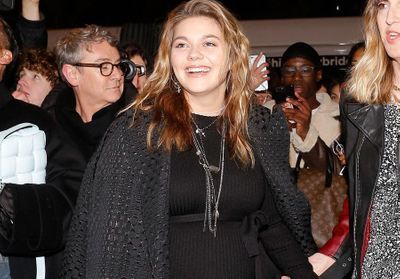 Pour la fête des mères, Louane présente sa fille sur Instagram