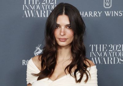 Pourquoi Emily Ratajkowski a été « soulagée » de donner naissance à un garçon