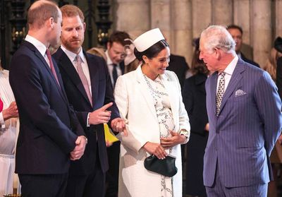 Pourquoi Meghan Markle a-t-elle fait la révérence au prince Charles pour la première fois cette semaine ?