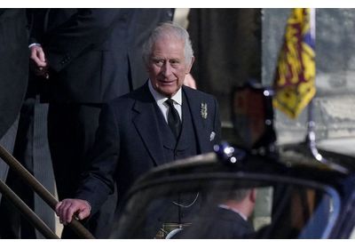 Prince Charles furieux : nouvel accès de colère à cause d'un stylo