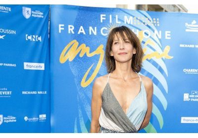 Sophie Marceau fait sensation au Festival d'Angoulême
